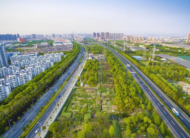 西安这个小区 位于西影路和幸福路交界处 物业需要提升管理水平
